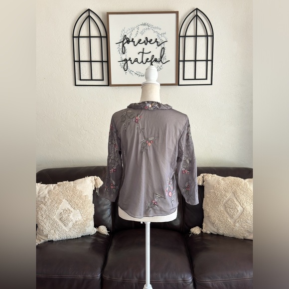 J Jill Floral Embroidered Gray Tie Front Cardigan Boho Size S Hippie Casual - Picture 6 of 11